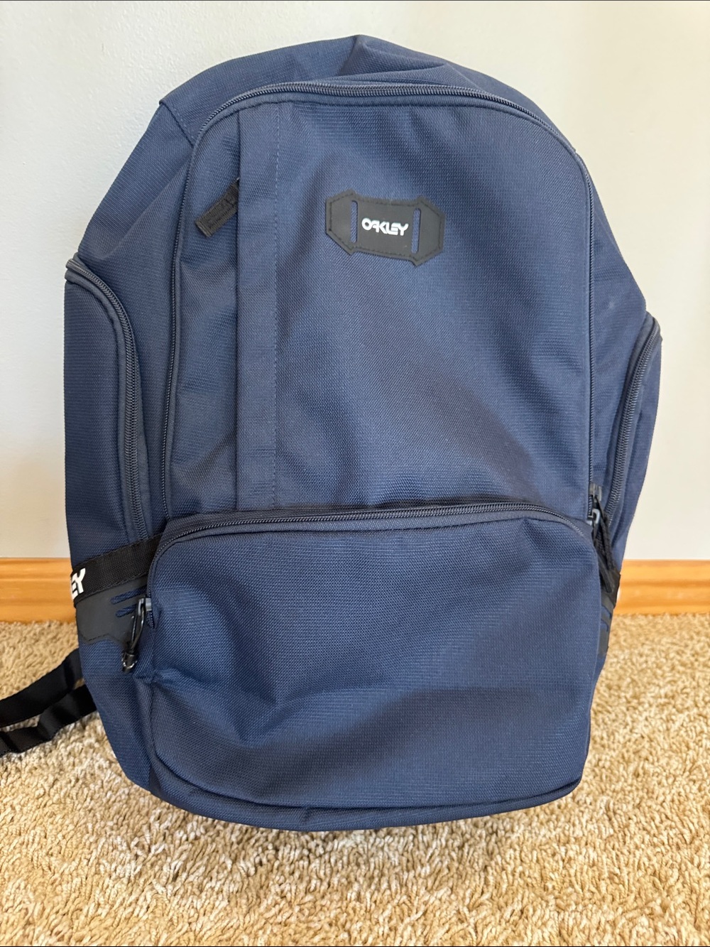 Oakley Street Organizing 22L Everyday Backpack Navy Blue